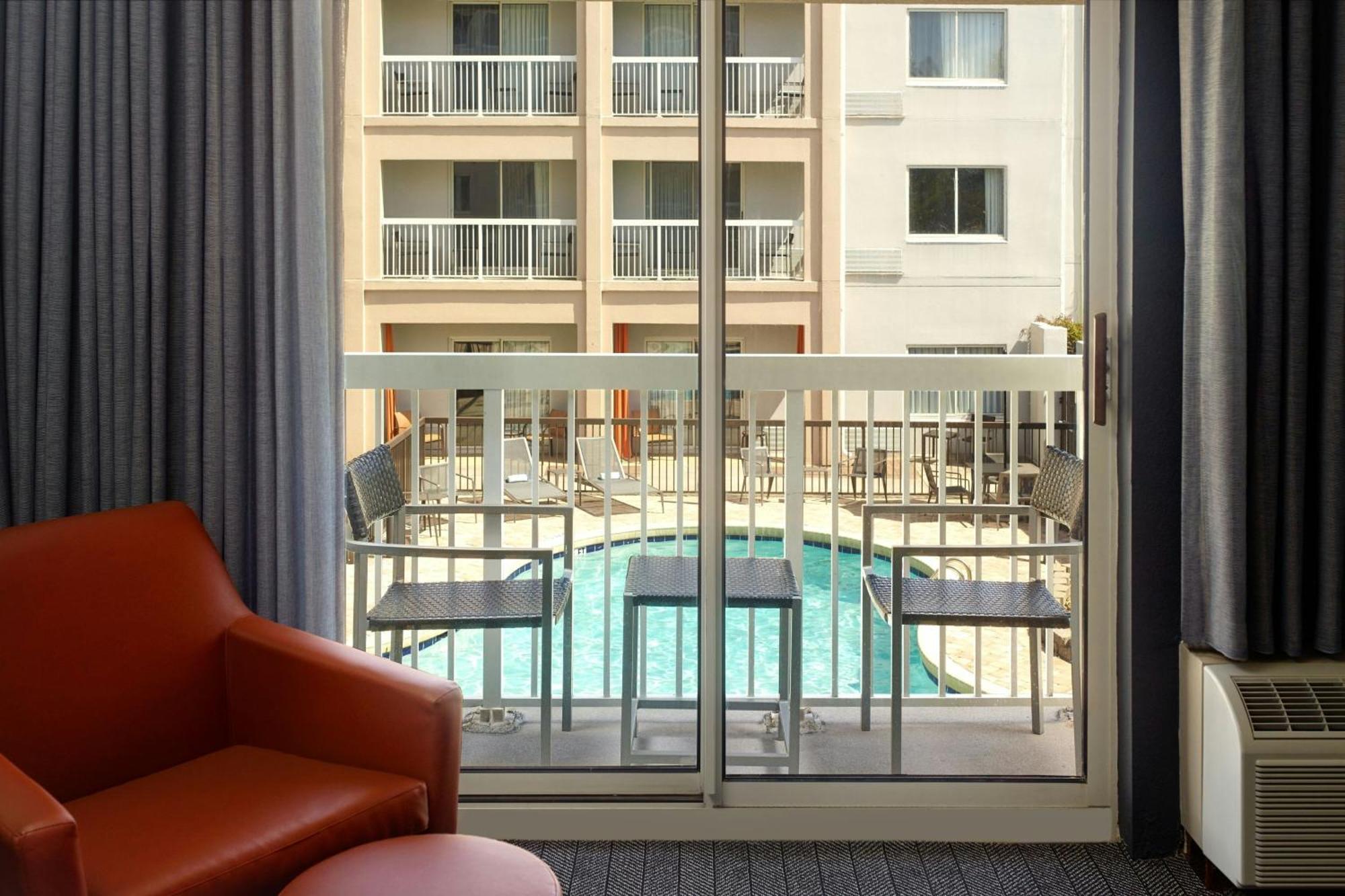 Courtyard By Marriott Myrtle Beach Broadway Ngoại thất bức ảnh