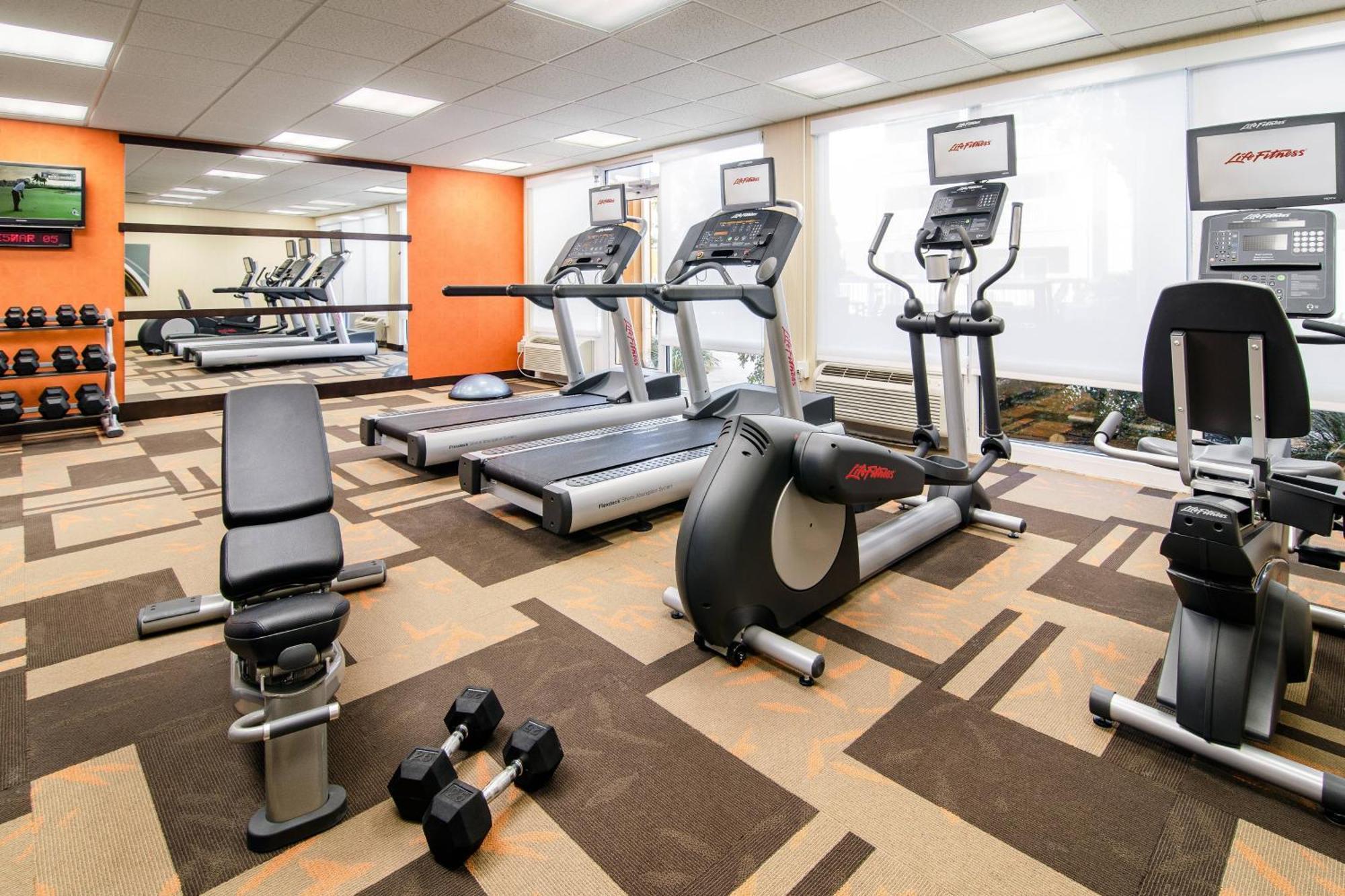 Courtyard By Marriott Myrtle Beach Broadway Ngoại thất bức ảnh