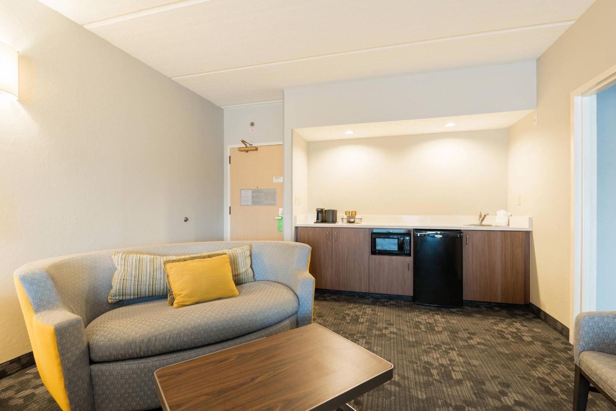 Courtyard By Marriott Myrtle Beach Broadway Ngoại thất bức ảnh