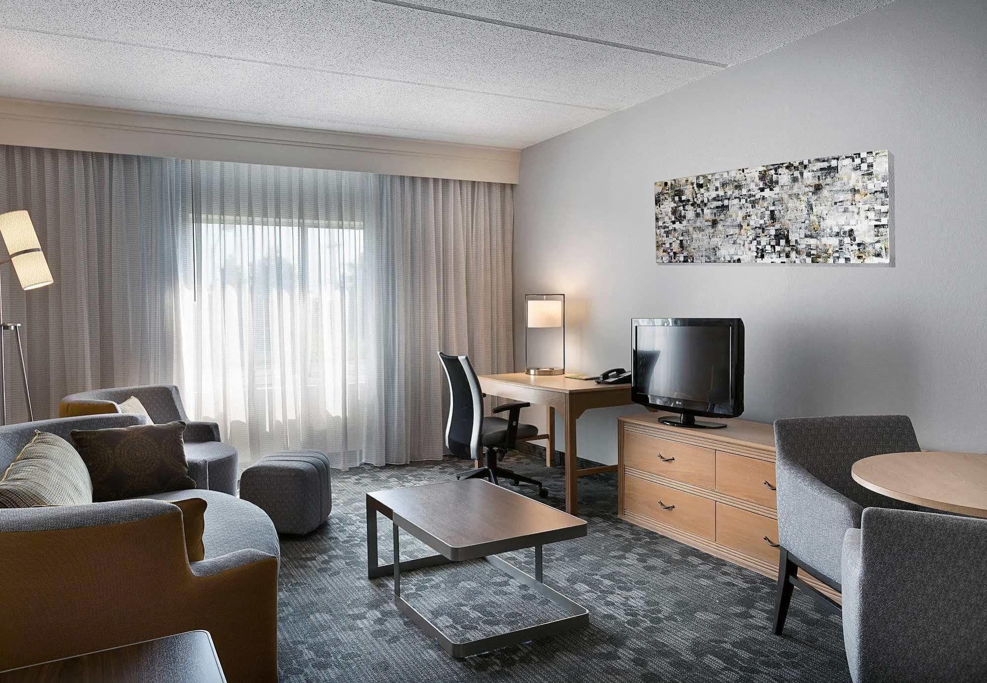 Courtyard By Marriott Myrtle Beach Broadway Ngoại thất bức ảnh